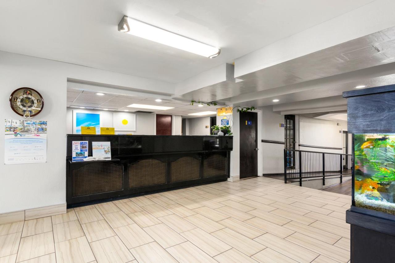 Days Inn By Wyndham Goodlettsville Nashville Eksteriør bilde